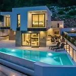 Nice Home In Dingac With Sauna