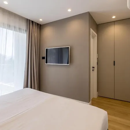 Luxurious In Dingac With Sauna *