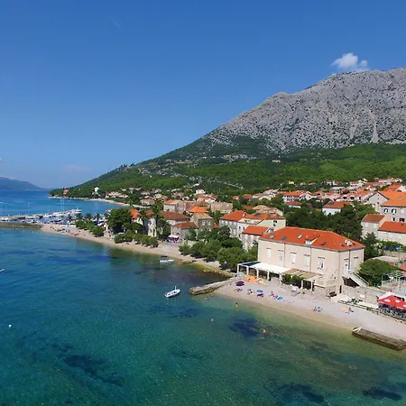 Luxurious In Dingac With Sauna